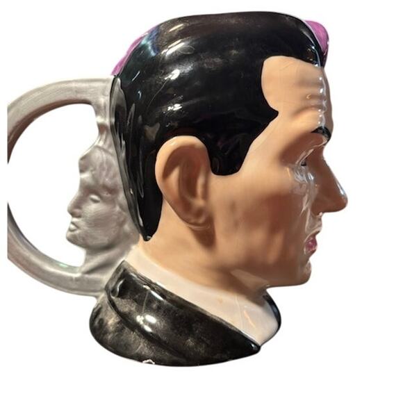 Vintage 1995 DC comics Mug Two Face Batman. Ceramic pink purple EUC rare VTG - Picture 3 of 7